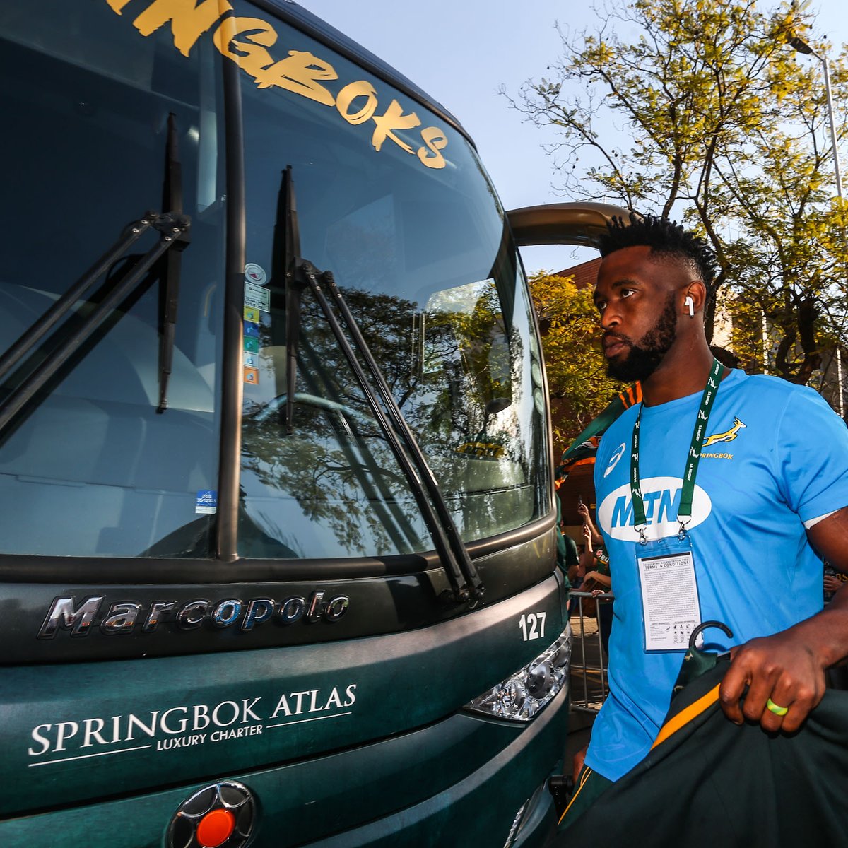 💥 Once in a lifetime opportunity‼️ 🚌 Travel to a Test with the Springboks on their team bus 🇿🇦 Get in the game ... buy a ticket in our #StrongerTogether for R32-12 raffle 🔗 Click here: bit.ly/3cINdMy @FoodForwardSA @GiftoftheGivers