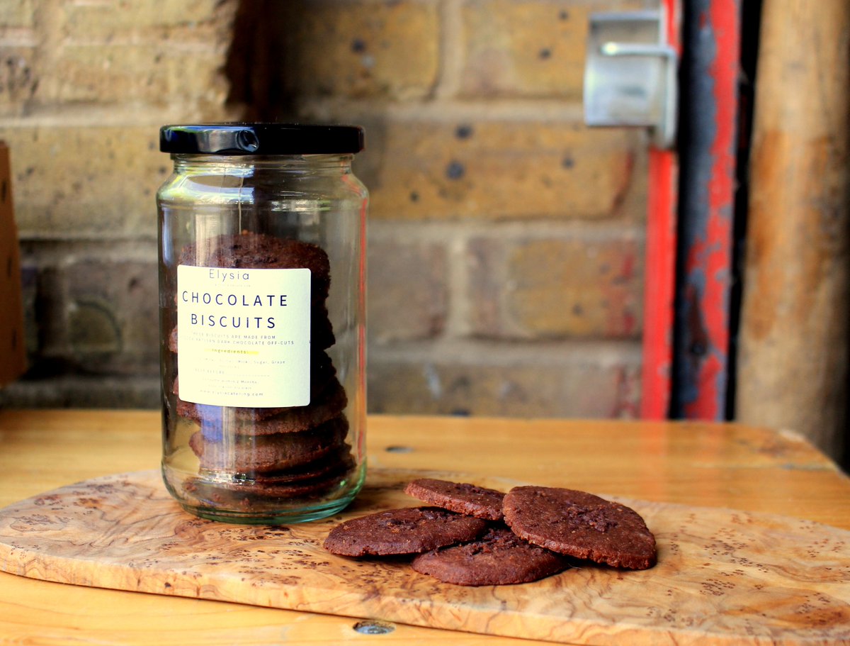 Did you know? We make our #dark #chocolate #biscuits from @lucocoa. They are the first Bean to Bar chocolate makers in London. Sourced directly from farms, paying fairly the workers and the ingredients. You can really taste the difference! On our eshop: bit.ly/3g0Pl4j