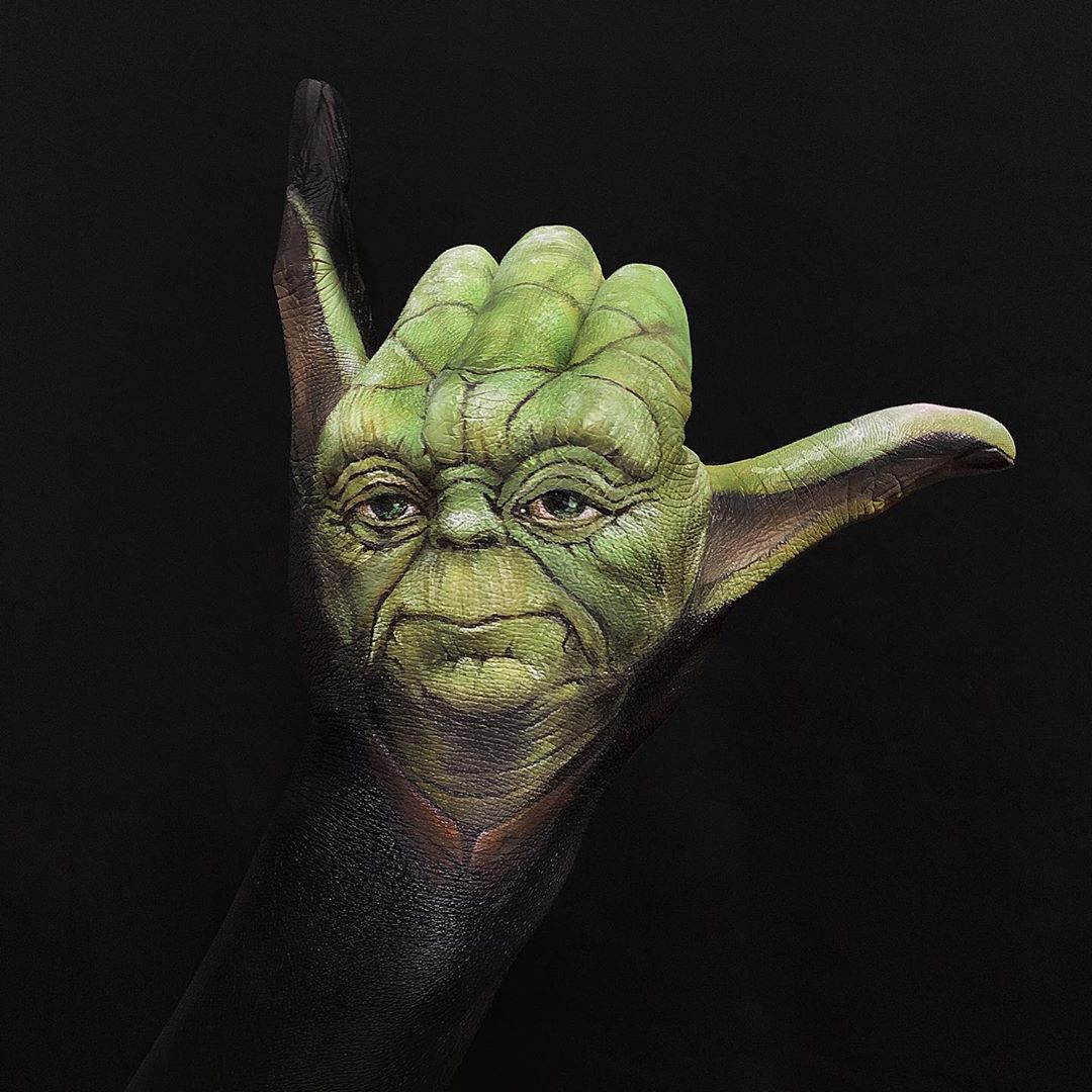 I painted Yoda on my hand!

#ヨーダ #スターウォーズ #おうちで過ごそう #お家時間 #おうちじかん #おうちでアート #ボディペイント #コロナウイルスが早く終息しますように #yoda #starwars #stayhome #staysafe #quarantinelife #quarantineartclub #art #bodypaint #dailyart