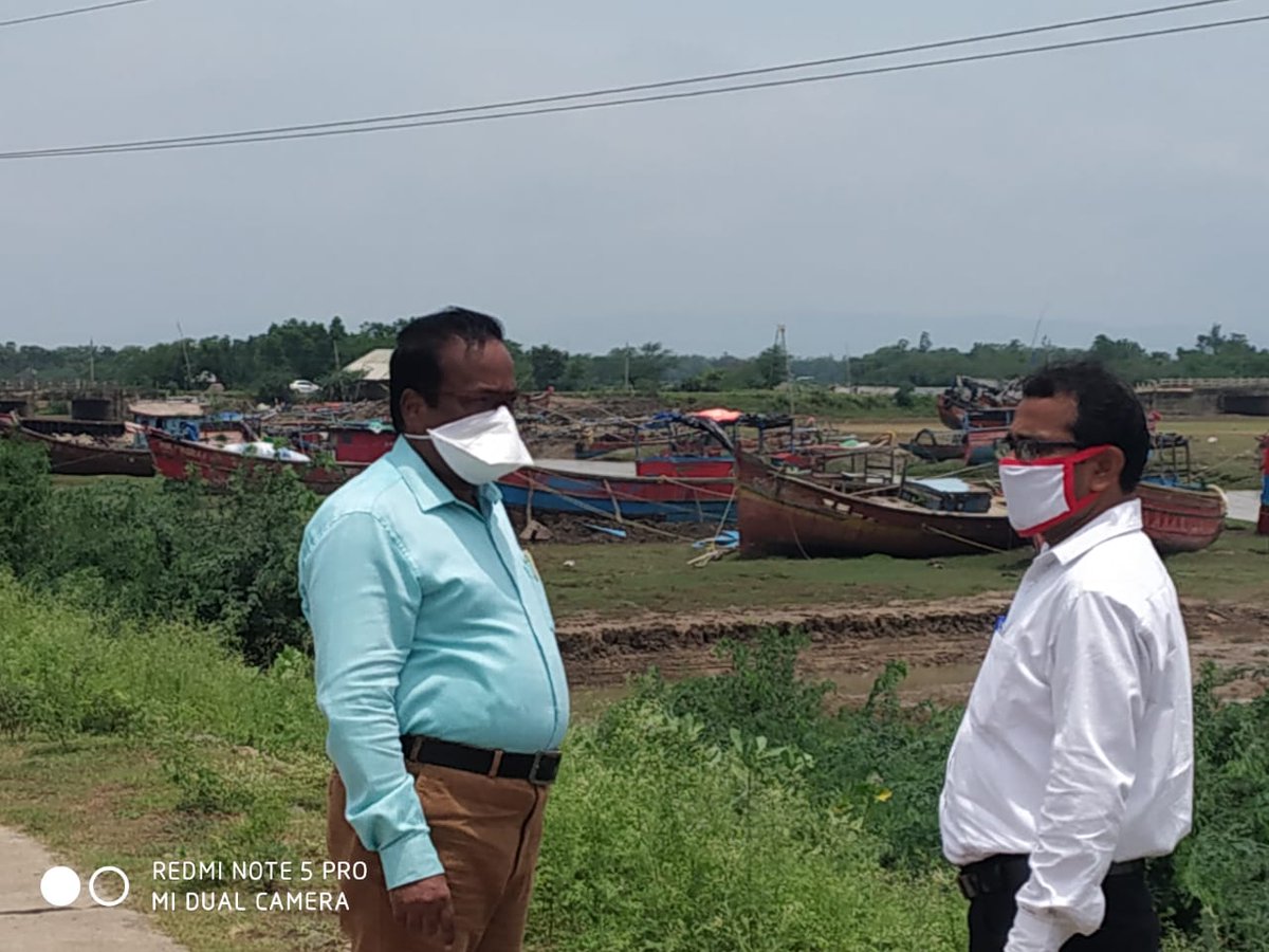 DM_Bhadrak's tweet image. #CycloneAmphanUpdate
#Bhadrak
Sub-Collector made a visit to different  cyclone AMPHAN affected area of Basudevpur Block .