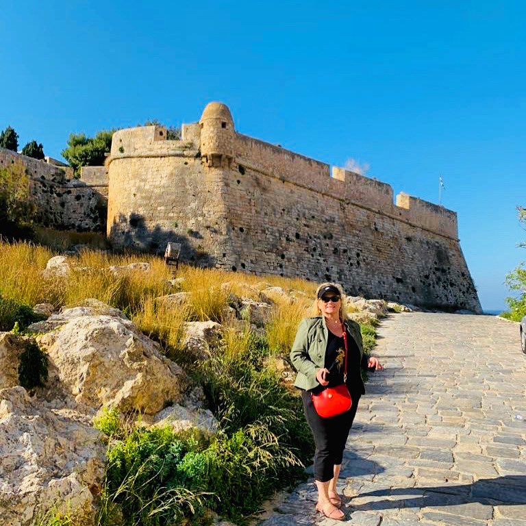 C2FinanciaLMtg's tweet photo. Still here in Greece and Busnisses are opening! Rethymno Fortress is now open entry fee €4.
•
#greece #chania #crete  #greececovid19 #afterlockdowngreece #travelgreece2020
#retire #livebetterforless
#travelcouple #travelwithus  #weierarewenow #liveabroadforless #weierouttahere https://t.co/ZvV7b8Z608