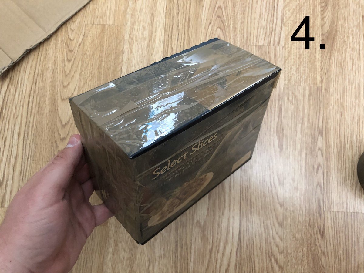 PlaySushiUK's tweet photo. It’s amazing what you can find in your home to use for well padded packaging, and to help with safely selling unwanted items on #eBay and safely have them picked up by a courier. #SellingSafely #Recycling @eBay #Selling #WheelingDealing #HouseClearance https://t.co/PmmgZ02yiy