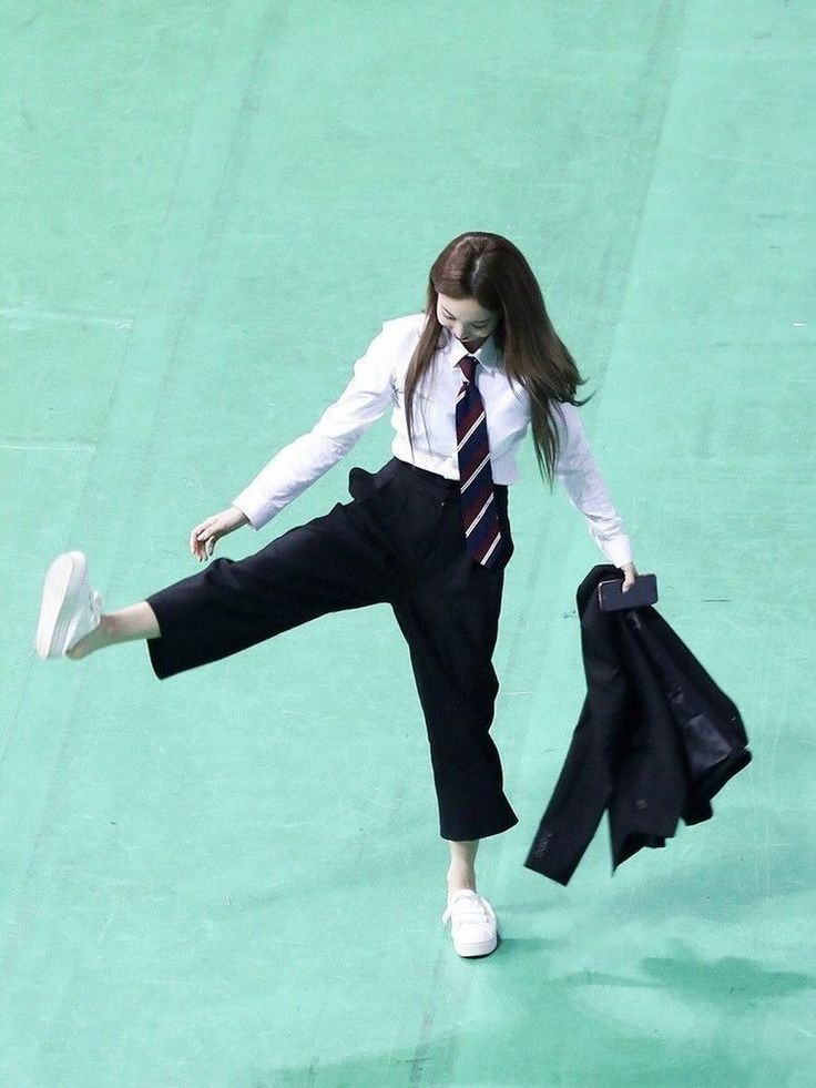 tiny_nayeon's tweet photo. #나연 https://t.co/knXoMMaeLc