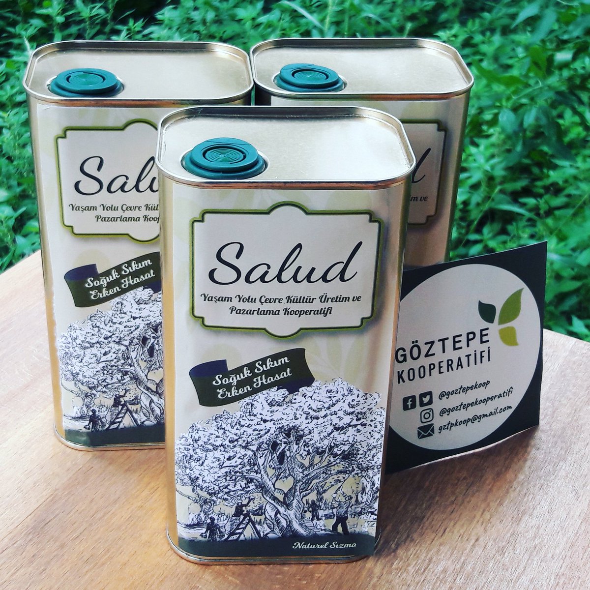 GoztepeKoop's tweet image. Ayvalık yöresi zeytinlerinden soğuk sıkım, erken hasat zeytinyağları Göztepe Kooperatifi&apos;nde 💜💜 Salataya, mezeye lezzet katsın, tadı damağınızda kalsın 😉#göztepekoop #yaşamyolukoop #salud #kooperatifçilik #kooperatif #dayanışma #solidarity #yaşamıbirlikteörgütlüyoruz
