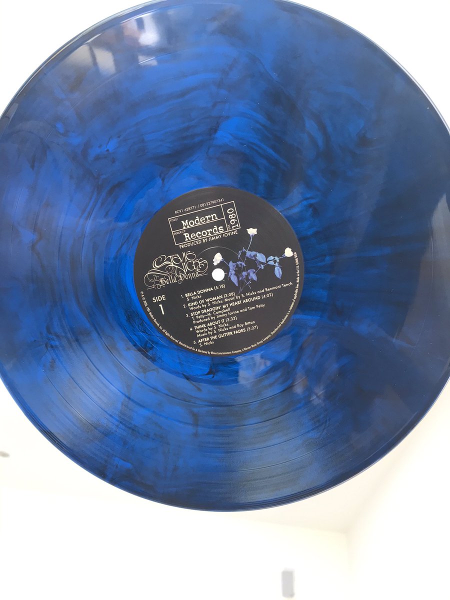 StandbackLiza's tweet photo. So happy to have received my new limited edition Bella Donna by @StevieNicks it really is beautiful !! #stevienicks #VinylMe #BellaDonna https://t.co/2LkVR1Ile9