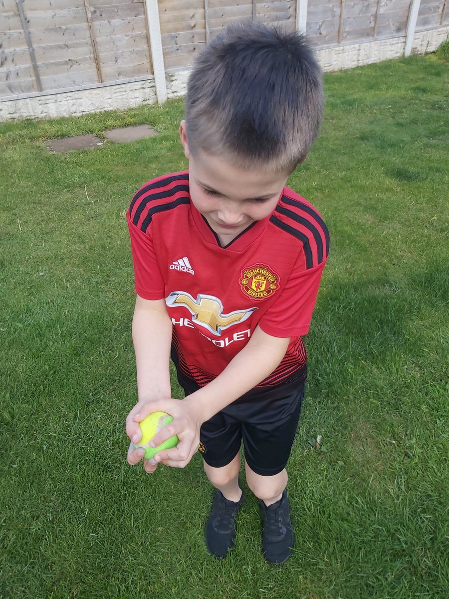 aistonnolan88's tweet photo. #JOMhomefestival games completed @CUFCCST @CumwhintonSch #keepyuppy #catchitquick #targetgame #smiles https://t.co/PfUYFBRKxA