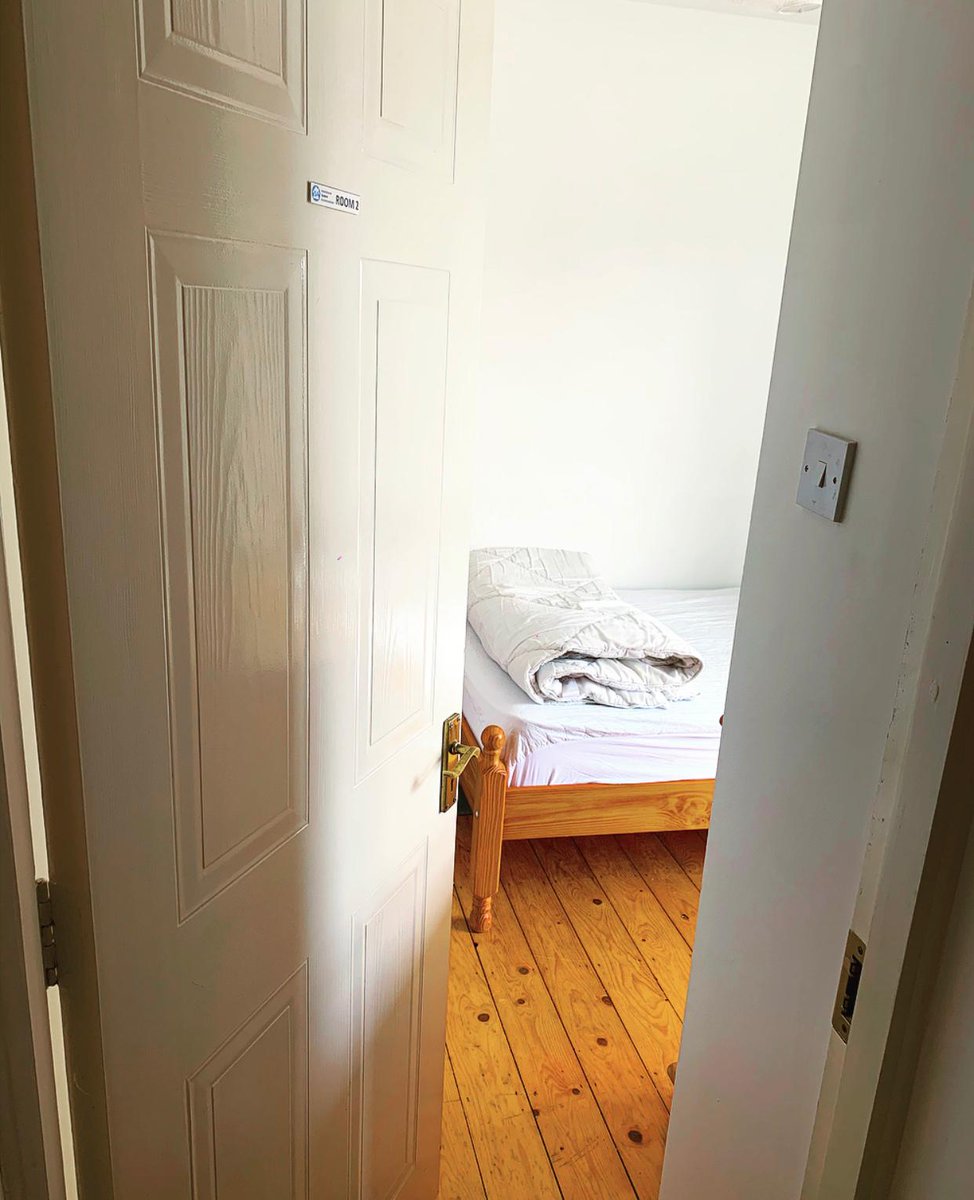 ISADUBLIN's tweet photo. ISA Maintenance Team has been working very hard refurbishing our accommodations for the new incoming students 🙌

Coming to Dublin? Send us a message and discover all our Dublin Residences 😎🍀

#erasmus #dublin #ireland #academicyear #studentaccommodation #PostCovid19 https://t.co/a9gqNY9Lll