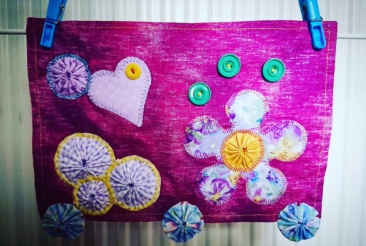 GRUBMCR's tweet photo. Another #CraftForCraft submission this week from Cheryl!
Can’t wait to get this displayed with all the others when we reopen!
Looking forward to pouring Cheryl a nice cold beer in exchange for this beaut :) https://t.co/DZVfQeNFYI