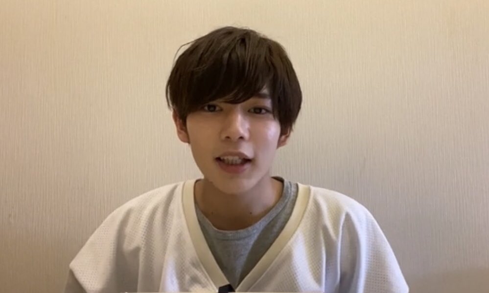 Momiji Twitter પર Island Tv なにわ先生 の長尾謙杜くんの私服 全身fear Of God Fifth Collectionのmanuel Tシャツと16awのタータンチェック ウール スカート 動画でも登場してたjerry Lorenzoのブランドです 謙杜先生 スカート男子 長尾くんの理想の私服