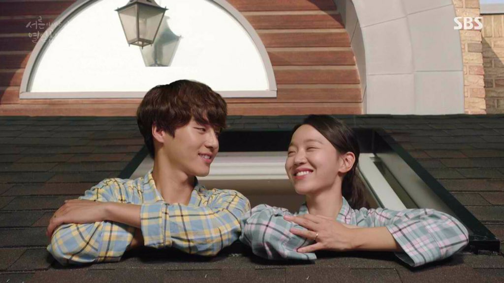 Пожалуйста встречайся с ним дорама. Романтика корея. Ведьмина любовь сериал. Я скучаю по тебе дорама зои. Сериал ты тоже человек корея.