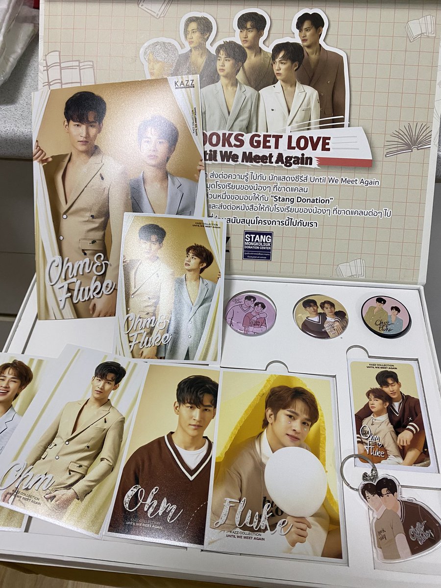 NokK_KL's tweet photo. เอา Box Kazz มาแจก #ไขมันของเจ้าแก้มก้อน ดีกว่า

แยกชิ้นแจกนะคะ ไม่สะดวกข้ามไป

รี+เม้น ของที่อยากได้
ถ้าชุดภาพก็ต้องบอกเลยว่าเอาเซ็ทไหน 
ดูตามที่พี่แยกไว้ให้ข้างล่างนะคะ 👇🏻

//ต้องออกค่าส่��เอง แต่ละชิ้นวิธีห่อไม่เหมือนกัน ค่าส่งอาจจะไม่เท่ากัน 
จะมาประกาศคนที่ได้จาก 22/5/63 https://t.co/QvwCwrMjXA