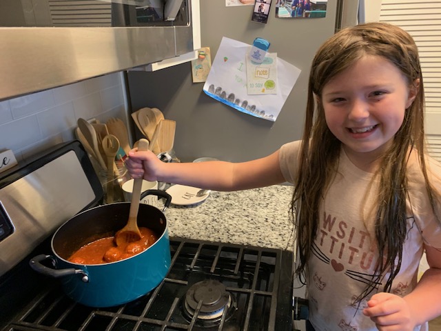 GablesGator's tweet photo. 2nd grade at it again...way to go Adrianna! Writing and then following the recipe to make her gmoms sauce..looks delicious!  #whattimeisdinner #yummy #readingwritingarithmaticscience @lori_celiberti @Jloveland7 @TamiCrader @DrSAMillaway https://t.co/tps53D8H45