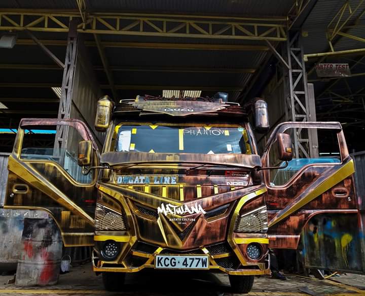 MatwanaCulture's tweet photo. #ThrowbackThursday Back in 2016, Ikiwa Brand New. Phantom 808 #KevzAuto #ChodaFabricators Sahi imeretire from Ronga(Ongata line) iko Kasarani (MetroTrans) ikizungusha.
#MatwanaMatatuCulture | https://t.co/1yiz4DS0Ne https://t.co/5kpA1RcL4L