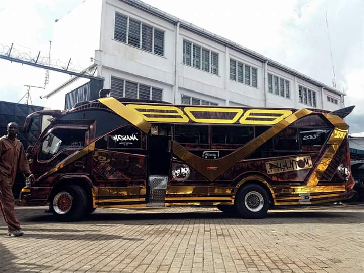 MatwanaCulture's tweet photo. #ThrowbackThursday Back in 2016, Ikiwa Brand New. Phantom 808 #KevzAuto #ChodaFabricators Sahi imeretire from Ronga(Ongata line) iko Kasarani (MetroTrans) ikizungusha.
#MatwanaMatatuCulture | https://t.co/1yiz4DS0Ne https://t.co/5kpA1RcL4L