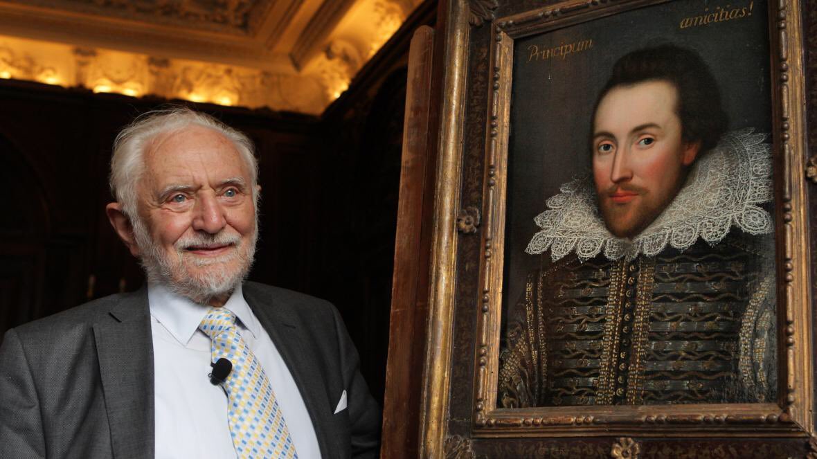 ShakespeareBA's tweet photo. Hoy celebremos el cumpleaños de @stanley_wells uno de los shakespeareanos más respetados y admirados en el mundo. Sus investigaciones, publicaciones y conferencias han sido de gran valor y sirvieron como inspiración a miles de académicos y artistas. Happy 90th birthday! 🎂 ❤️ https://t.co/QGJsl617W0