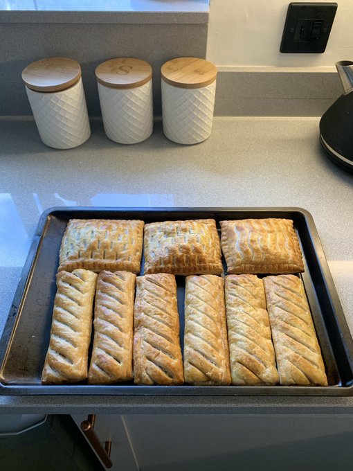 Lunch made for kings today 🙌 @GreggsOfficial https://t.co/efYQmAX333<a class="tags" target="_blank" title="On Twitter" href="/?out=eyJ0eXAiOiJKV1QiLCJhbGciOiJIUzUxMiJ9.eyJpYXQiOjE3MjYxNTUzNDksImlzcyI6InR3cG9ybnN0YXJzLmNvbSIsIm5iZiI6MTcyNjE1NTM0OSwiZXhwIjoxNzU3NjkxMzQ5LCJyZWRpcmVjdF91cmwiOiJodHRwczovL3R3aXR0ZXIuY29tL0dyZWdnc09mZmljaWFsIn0.pnyGzhK0gDv_ZroK35zFRbcvaAMOoY_wEWeYksC3Ee7zgwvyhjdadApxyK4IMjpmQ0ytMfxYDzxsgqYFr9keYQ">@GreggsOfficial</a>