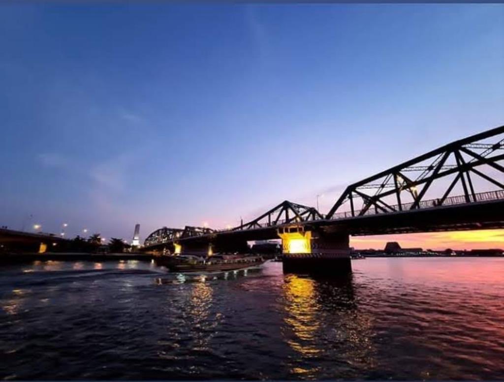 KoyChaly's tweet photo. #อิทธิริช  #สะพานรักหรือสะพานพุทธ วิวสะพานสวยยย https://t.co/5cmwPwJA2Z
