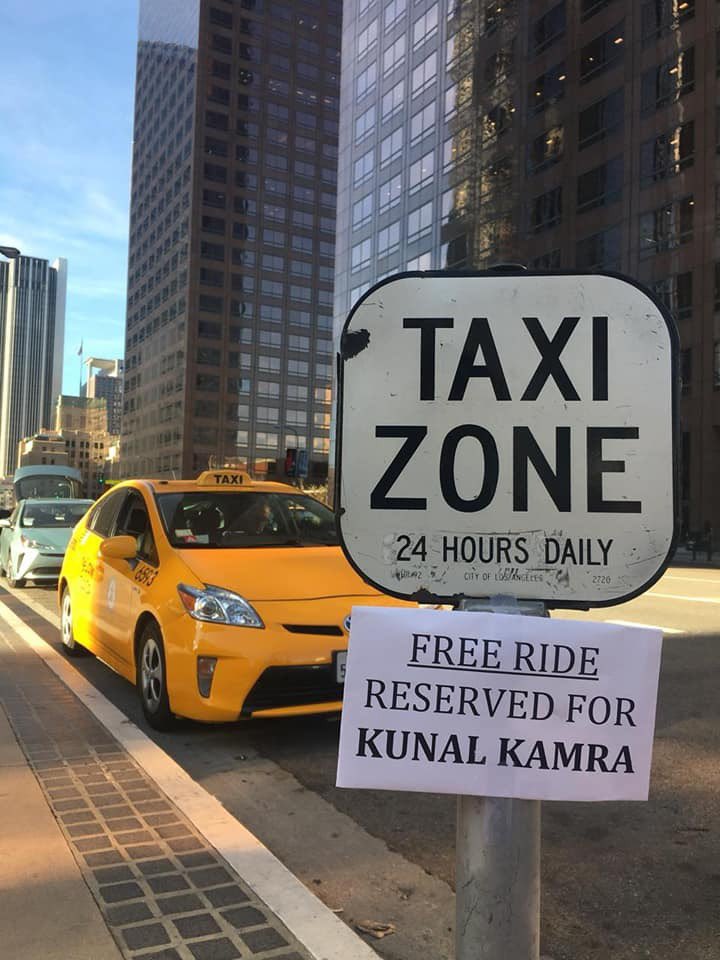 daauthenticguy's tweet photo. @kunalkamra88 check this out while the govt is busy witch-hunting you. 

Citizens across the world are in your support. 

More power to you 😊 https://t.co/TEDmX86nRl