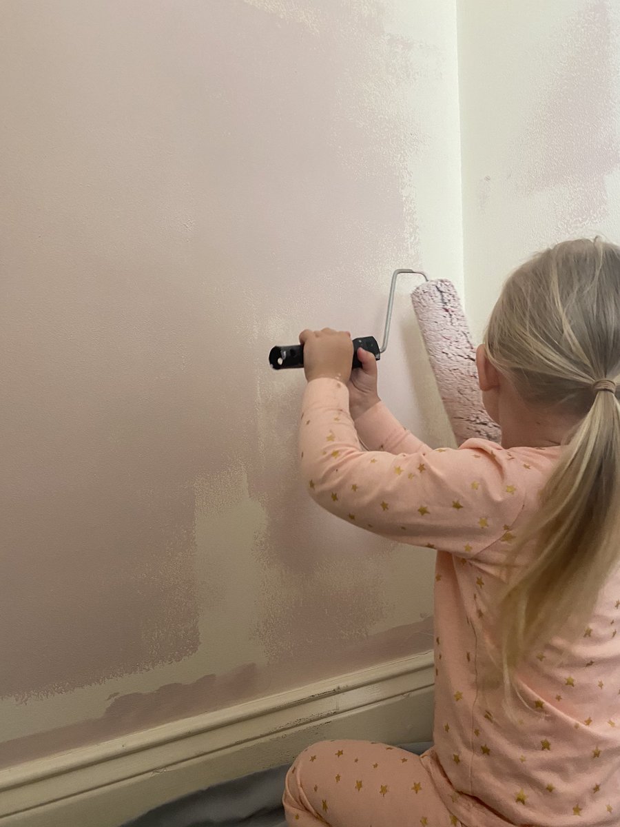 MuckyPups's tweet photo. @starseatweets  the girls have also been busy helping to decorate their bedroom too! https://t.co/hagL8COI4D