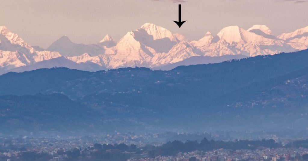 Rebecca Stephens (@rstephens7s) on Twitter photo Just one of global lockdown’s silver linings: Everest visible from Kathmandu for the first time in living memory. Unfortunately no tourism has also stripped away livelihoods, please reach a hand in support of Nepalese people <a href="/Himalayan_HTUK/">Himalayan Trust UK</a> Photographer: Abushan Gautam Just one of global lockdown’s silver linings: Everest visible from Kathmandu for the first time in living memory. Unfortunately no tourism has also stripped away livelihoods, please reach a hand in support of Nepalese people <a href="/Himalayan_HTUK/">Himalayan Trust UK</a> Photographer: Abushan Gautam
