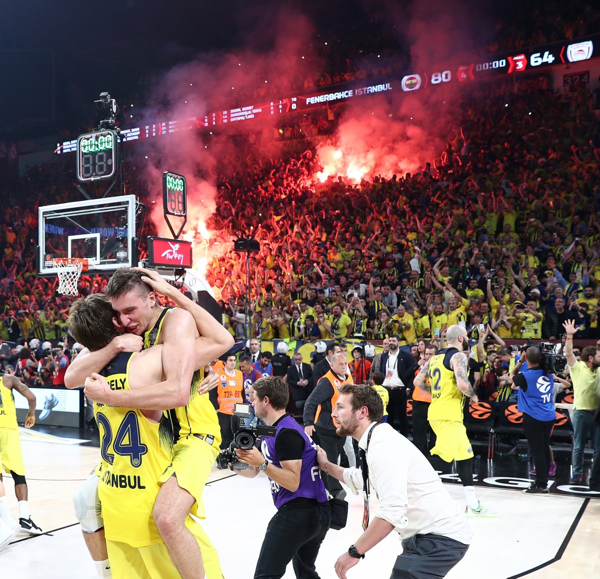 O an! 💛💙

🗓 21 Mayıs 2017

#TBT