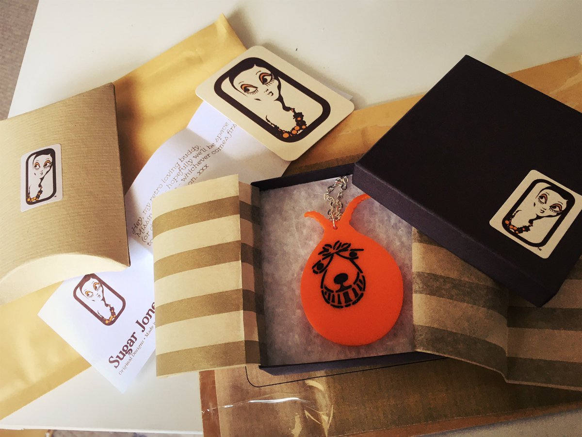 SugarJonesUK's tweet photo. Any day now, two beautiful #friends of a lovely lady called Jo are going to wake up to a gift with a wonderful #lockdown message of how much they’re missed…such a beautiful gesture… SpaceHopper #Etsy #coronavirusuk #GiftIdeas #UK #SmallBusinesses Send some #LockdownLove… https://t.co/Sorrfbhso1
