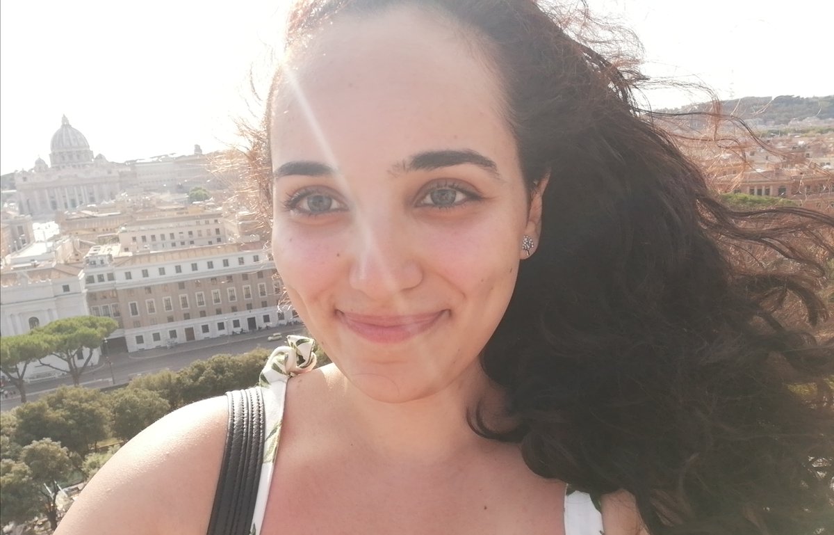 'I used to be so stressed about my stammer. I was anxious for days before meetings-it was hurting my mental health &amp; self-esteem.' In this article, Razane talks about how letting herself stammer has helped her find acceptance stamma.org/your-voice/com… #MentalHealthAwarenessWeek2020