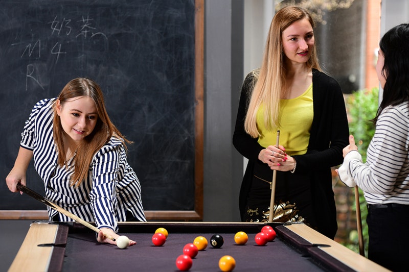 Already booked your room at Cornerhouse for 20/21? Then don't forget to share your Refer a Friend code far and wide! For each friend you give your code to, you'll receive a £150 voucher when they move in. Let the good times roll in your Roost! studentroost.co.uk/refer