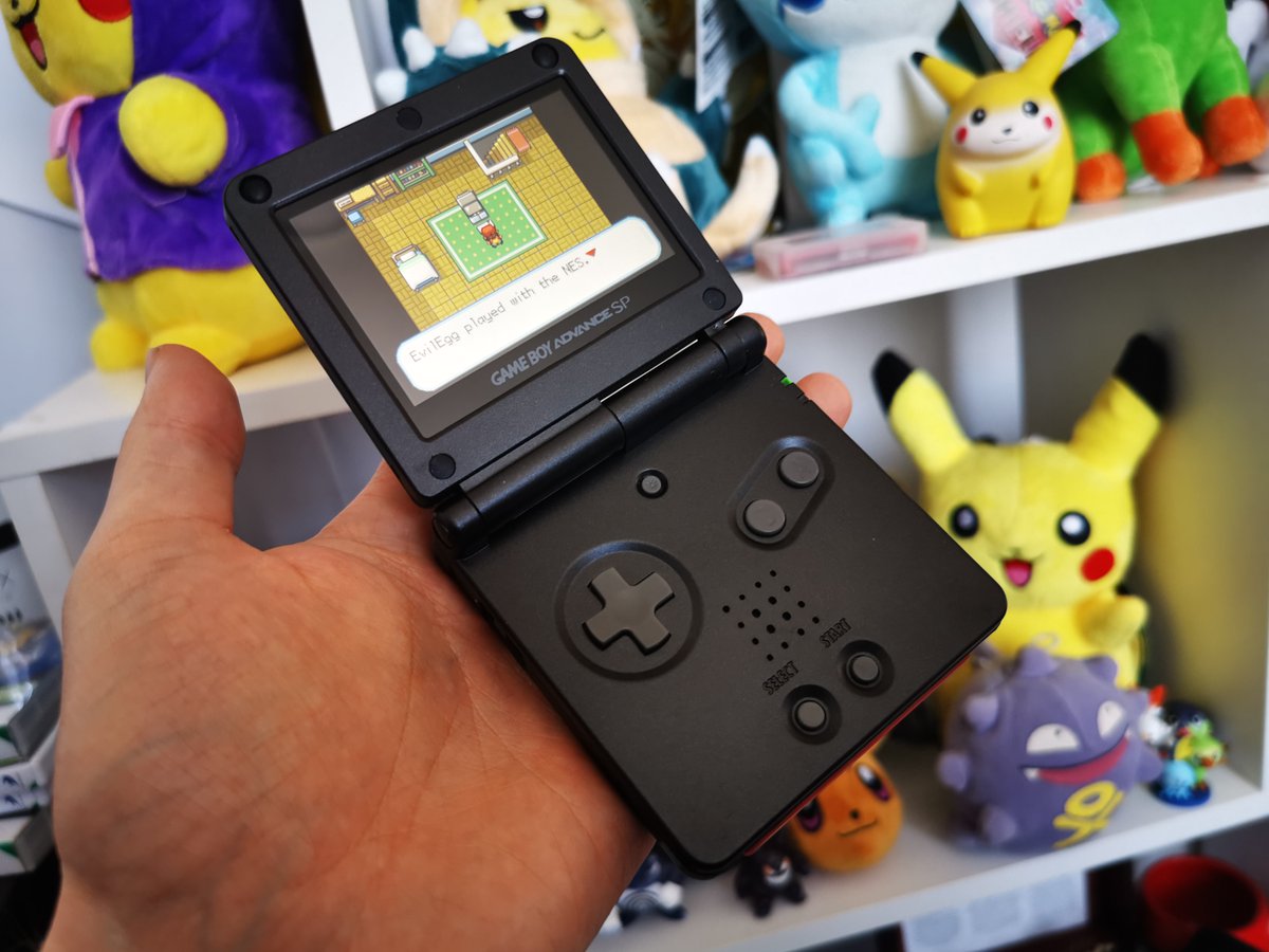 EvilEggTV's tweet photo. Bought myself a Nintendo Gameboy SP with IPS screen!
#Nintendo #GameBoy #gameboysp #101mod #RETROGAMING https://t.co/orkof5NqWm