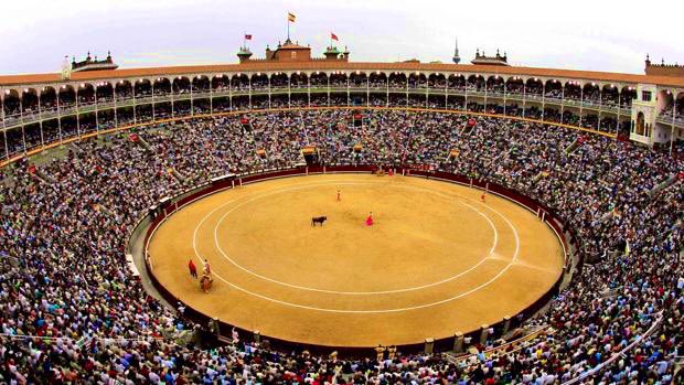 clubtaurinotp's tweet photo. ¡Basta de discriminación, #MinistrodeCensura ! La tauromaquia exige el lugar principal que le corresponde entre las industrias culturales por su tradición, peso económico y respaldo social. 
@jmrdezuribes
 #TauromaquiaEsCultura
@culturagob https://t.co/6VWrXtHscc