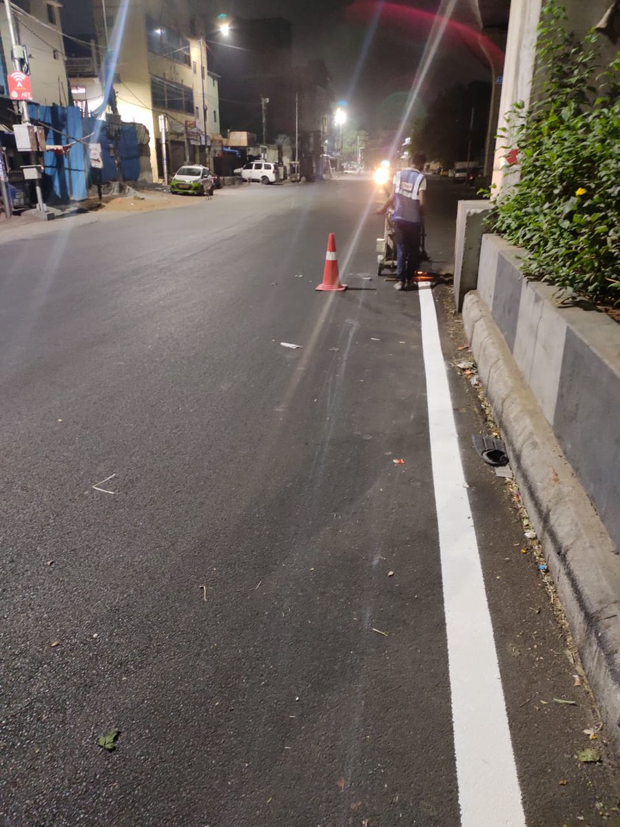 Developmental works taken up by GHMC under Comprehensive Road Maintenance Programme (CRMP)- B.T Road from Pillar no 102, PVNR express way to Langerhouse,. Lane marking work from Darushifa Circle to Chaderghat Signal