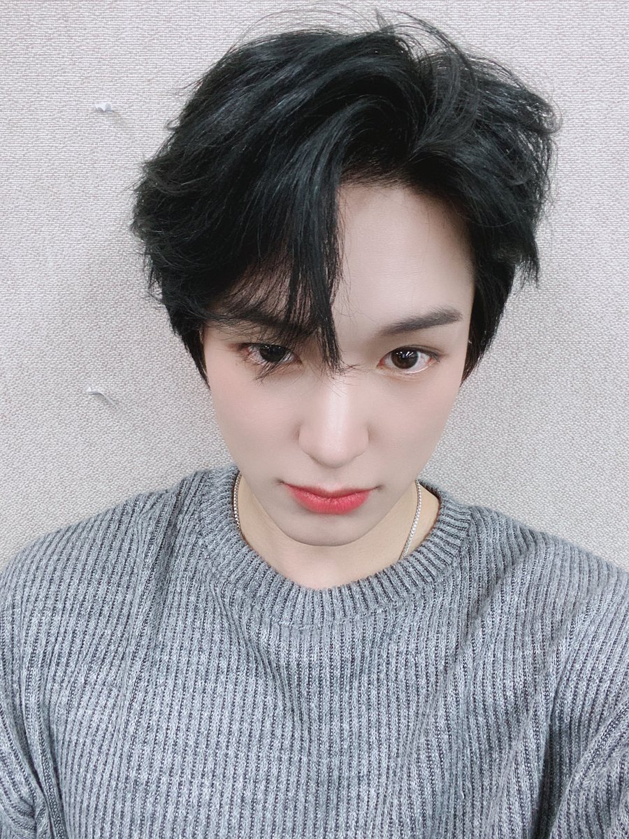 NewWorld_VICTON's tweet photo. [#찬]
Coming soon..🖤 https://t.co/soYaW3pqF9