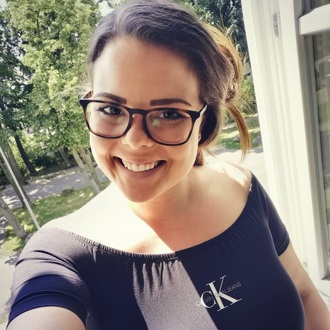 🌞❤️ Einen wundersch&ouml;nen Feiertag w&uuml;nsch ich euch! https://t.co/8Ew73jJ5lH<a href="/tag/mydirtyhobby"class="tags"><span>#mydirtyhobby</span></a><a href="/tag/curvywoman"class="tags"><span>#curvywoman</span></a><a href="/tag/seetrough"class="tags"><span>#seetrough</span></a>