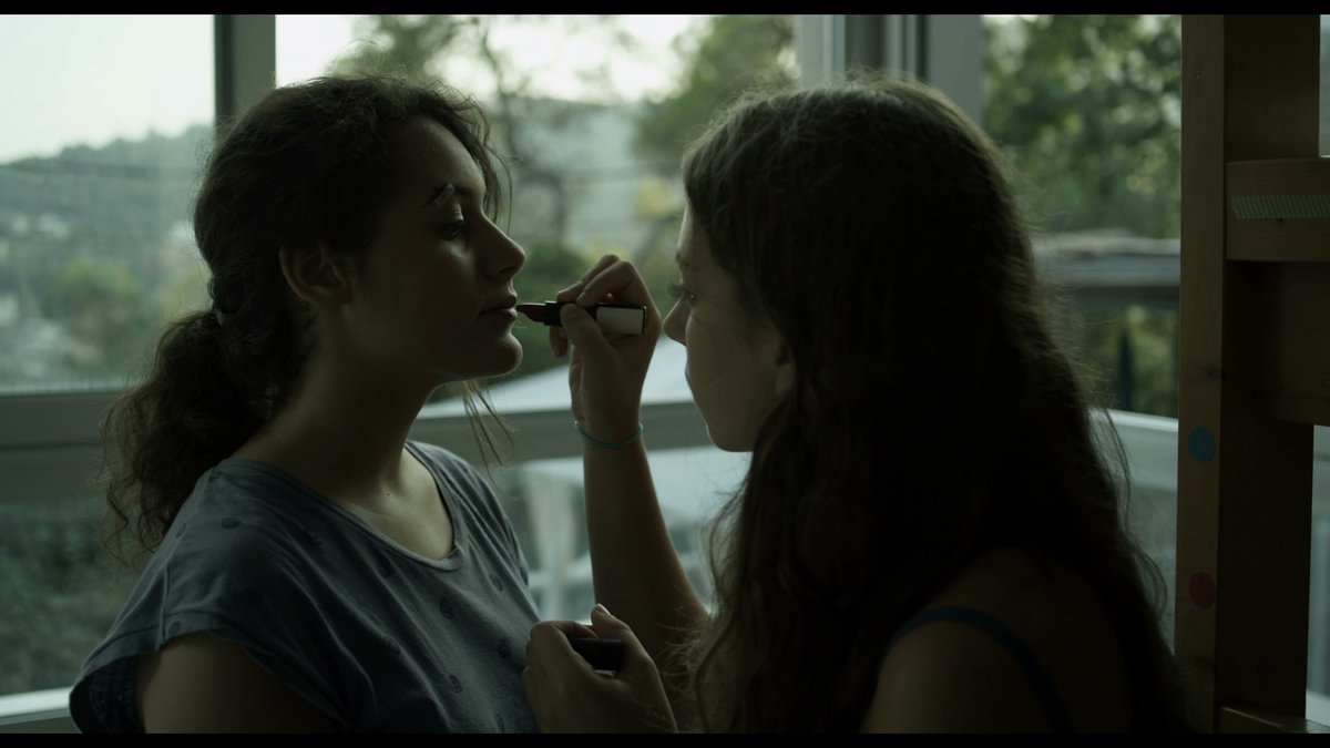 filmotecacat's tweet photo. #219
Sara a la fuga
(@_belenfunes_ 2015)

Aquest curtmetratge produït per @CoixetIsabel resulta una "preqüela" del que és el primer llargmetratge de la cineasta, La hija de un ladrón.

Disponible en línia fins al 27 de maig.

➡️https://t.co/iMdkITvQzk

#DiesCurts #LaFilmoaCasa https://t.co/xMXXYbOC5N