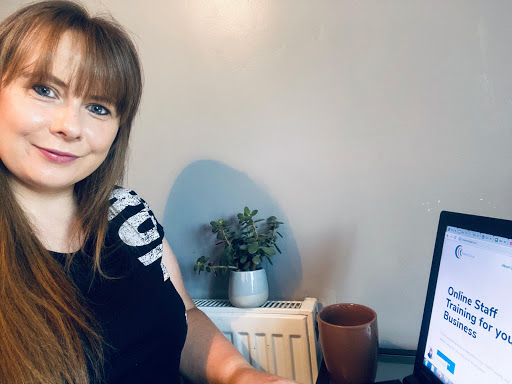 #meettheteamthursdays
Susan is loving not having to commute to work every day. She is also loving having more time with family.

Susan says that a con is that the kitchen cupboards and fridge are just too close now. Susan also miss the gang in the office.