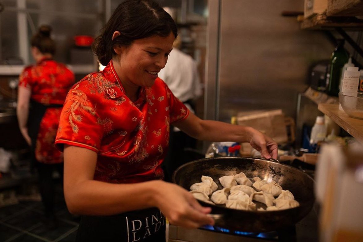 dinner__ladies's tweet image. We’ve been cooking up something really exciting with the guys at @FeverLDN &amp;amp; @Secret_LDN and are thrilled to present to you our first VIRTUAL KITCHEN. We kick off at 6:30pm on Friday 29th May and tickets can be purchased on the @fever_uk website! #virtualcooking #chinesecooking