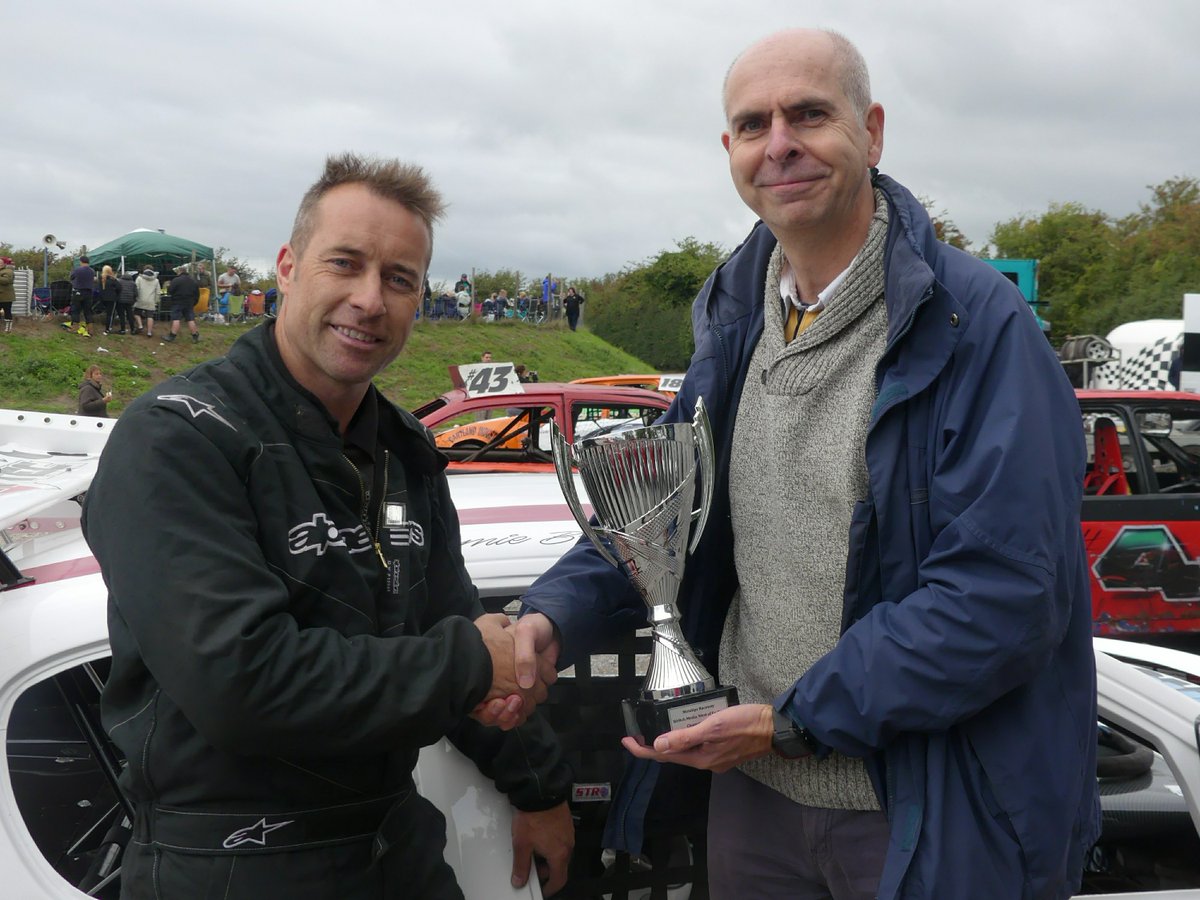 #ThrowbackThursday The Weltch Media West of England Hot Rod Championship 2018 at <a href="/MendipsRaceway1/">Mendips Raceway</a>
 weltchmedia.com/jamie-bryant-w… #TBT #motorsport #shorttrack #hotrods (Track pic by Lime Jelly Photography)