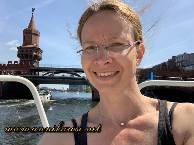 Unterwegs auf dem Wasser mit meinen Jungs. Nun hab ich wohl wieder mal ein Sonnenbrand, aber sch&ouml;n war&rsquo;s<a href="/tag/sonne"class="tags"><span>#sonne</span></a><a href="/tag/boot"class="tags"><span>#boot</span></a><a href="/tag/wasser"class="tags"><span>#wasser</span></a>