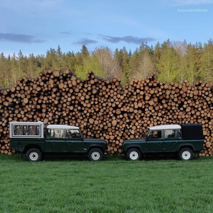 landroverpa's tweet photo. Long & Longer. Which would suit your needs?
By @nosurrenderdefender
#landrover #Defender110crewcab #Defender130 #landroverdefender #landroverphotoalbum https://t.co/xawClCvAF0