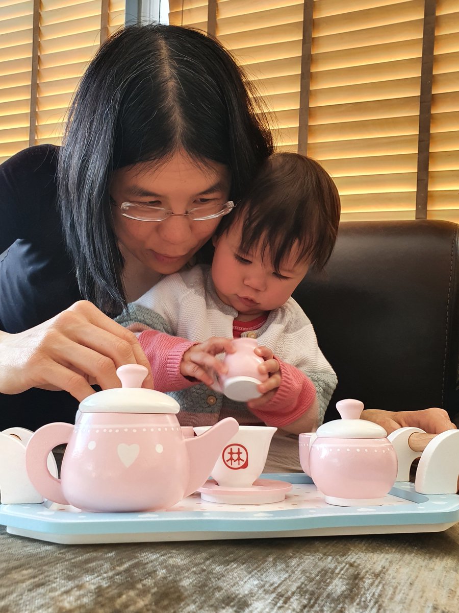 UKTeaAcademy's tweet photo. We wish you all a Happy, Healthy and Peaceful #InternationalTeaDay!
Click the link to read our special celebratory newsletter and find out what tea means to us
https://t.co/KAJMvTl1v9
#internationalteaday2020 #teaday #internationalteaday #unitednations #teaday2020 https://t.co/RWcA3IlGv3