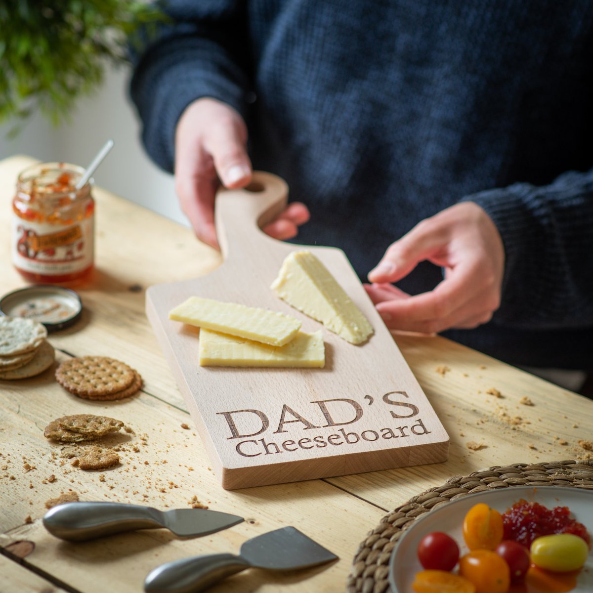 EdgeInspired's tweet image. One month to go until #fathersday! Take a look at our blog for some great ideas of what to do for dad edgeinspired.com/fathers-day-id… 

#FathersDayGifts