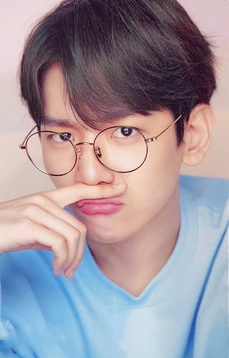 quinsehun's tweet photo. #BAEKHYUN x TirTir photocards (edits) https://t.co/CjBOF5IBJD