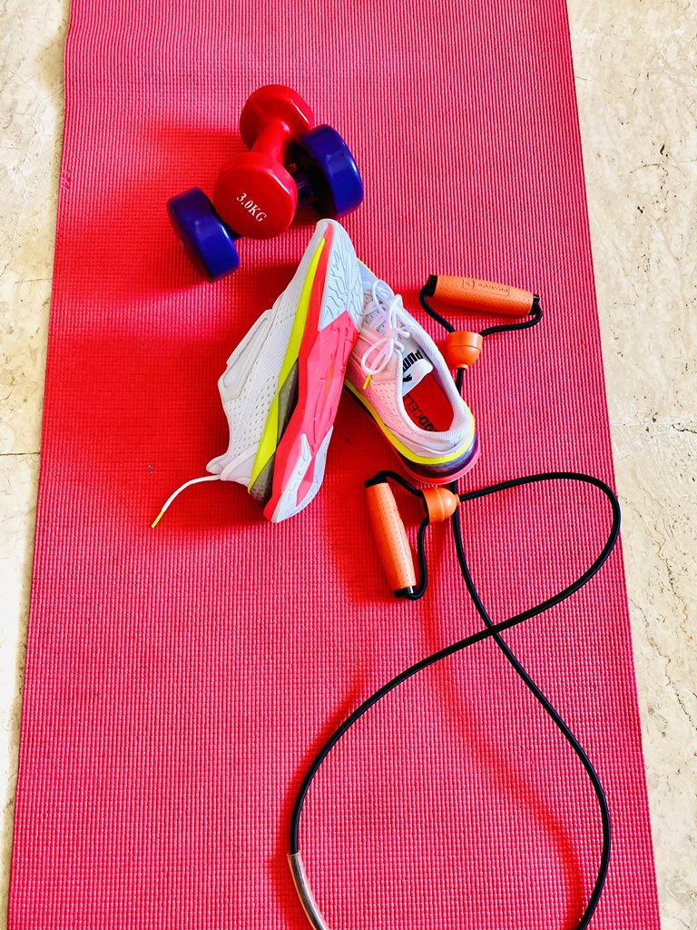 Swatianand112's tweet photo. Exercise is the simplest and most inexpensive way to shed off any kind of anxiety and boost the endorphins aka happy hormones. Exercise improves blood circulation and thus facilitates the reach of oxygen and nutrients in every cell of the body. https://t.co/UWVob5Hlrb
