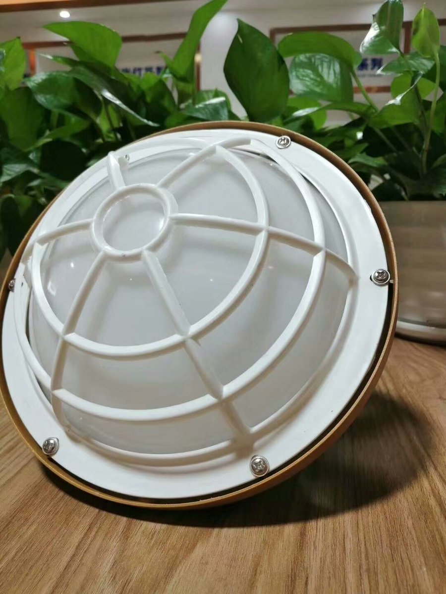 lilylaustreetl1's tweet image. led explosion proof lights. Power:30W/50W/70W/100W. #explosionprooflights