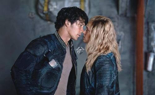 сотня любовь. кларк гриффин и лекса. белларк сотня. кларк гриффин и лекса. сотня кларк и беллами.