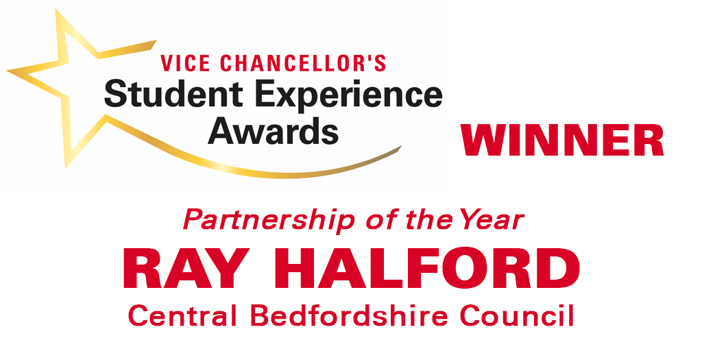 uniofbedsnews's tweet photo. We are proud of the work we do with the local community @uniofbeds, which is why this next award is so important.

The #VCSEA2020 'Partnership of the Year' award goes to Ray Halford from Central Bedfordshire Council, in partnership with our Faculty of Health and Social Studies. https://t.co/Kjs775uy2h