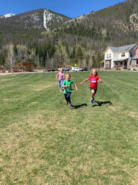 FRE_MrsHume's tweet photo. Definition of Field Day...a day devoted to athletic contests or other sporting events, typically at a school.
At FRE we persevered and held a virtual field day.  It looks as though the kids had fun! 
@FREprincipal @FriscoPanthers @SummitCountyEA @SummitDailyNews https://t.co/mPBLnnxUa7