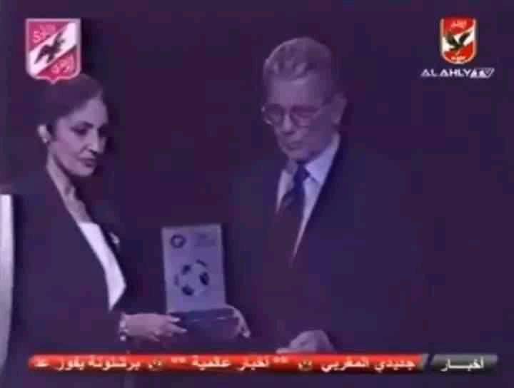 Eng_R7oma's tweet photo. @valenciacfArab @AlAhly Number 1 🤗❤ https://t.co/1YAaApCgtB