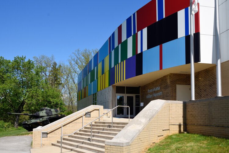 SchlowLibrary's tweet photo. In honor of #MemorialDay, #SchlowLibraryPodcast #91 features @schlowlibrary partner @PAMilMuseum’s director Tyler Gum discussing the museum, its mission, collection & history, as well as how they’re shifting to virtual events and displays. #CheckItOut at https://t.co/6LHdO7ogmX! https://t.co/riEKfuUk9X