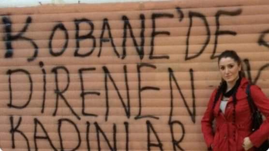 atsizoloji's tweet photo. Camilerde Cav Bella çalınmasını zafer kazanmış edasıyla tivitleyen CHP İzmir İl Başkan yardımcısının zihniyeti bellidir. Aklı selim olan, kalbinde vatan sevgisi olan kimse manevi değerlere saldırı yapılmasını desteklemezdi zaten! https://t.co/MzLEIzcJcV